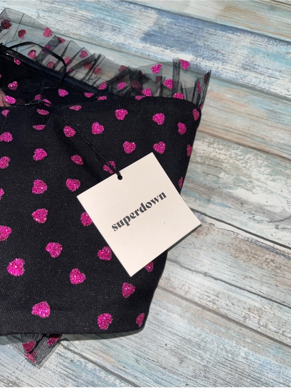 Superdown Black Pink Glitter Heart Mesh Ruffle Strapless Tube Crop Top L NWT - Picture 5 of 5